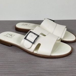 Naturalizer Faryn Big Buckle Slide Sandal, Ivory Leather, Womens Size 9